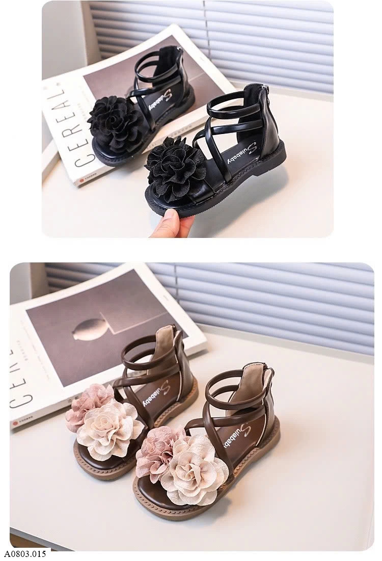 SANDAL CHIẾN BINH GẮN HOA   Giá sỉ  Sz 23-28: 129k  sz 29 -36: 138k 