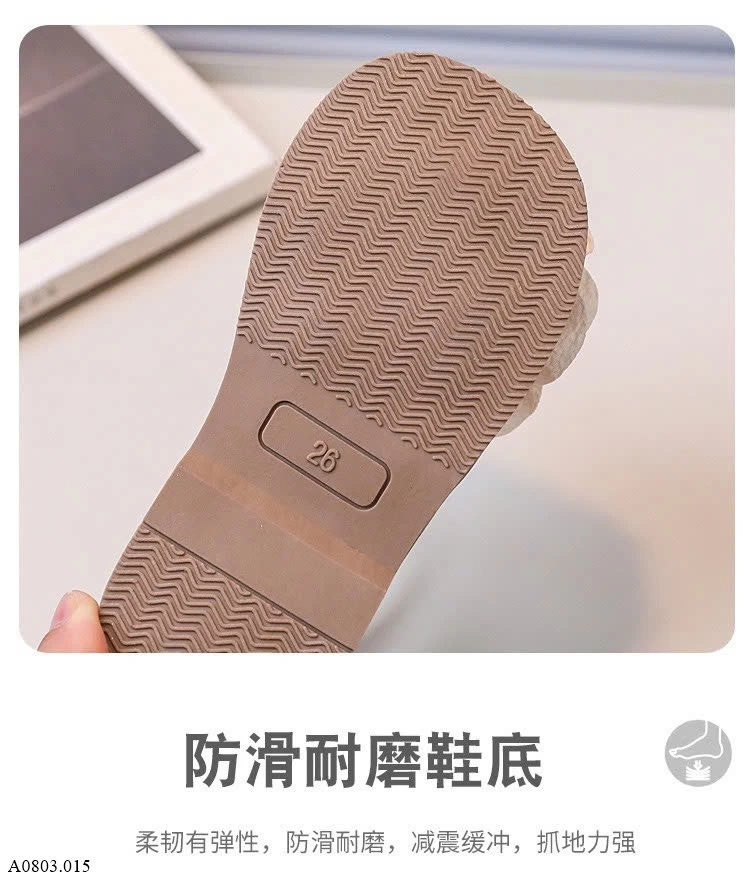 SANDAL CHIẾN BINH GẮN HOA   Giá sỉ  Sz 23-28: 129k  sz 29 -36: 138k 