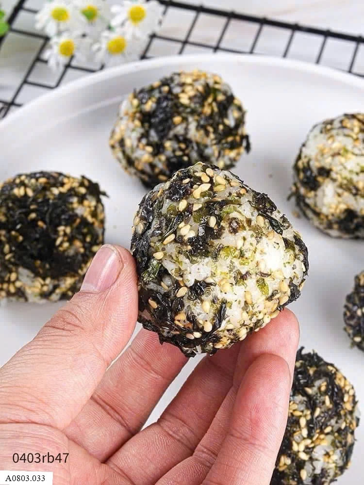 COMBO 2 GÓI RONG BIỂN TRỘN CƠM    Sỉ 75k/ 1 sét 2 gói ( 1 gói 128gr)