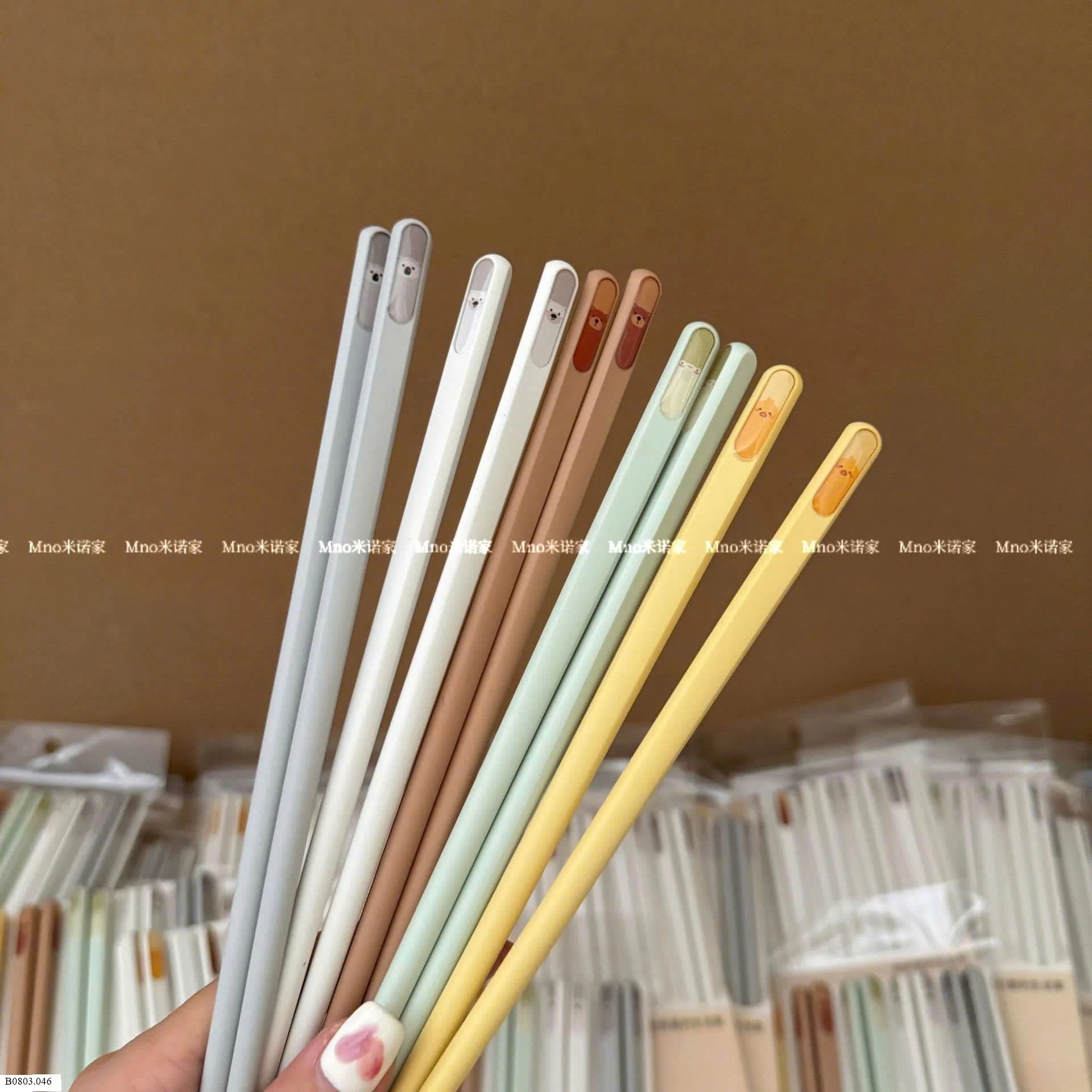 SET 10 đôi đũa hợp kim kháng khuẩn  Sỉ 70k/ 1 sét 10 đôi ( mix màu hoặc màu trắng)