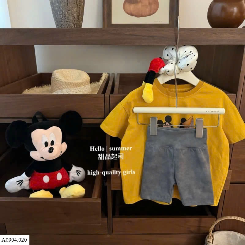 SET ÁO PHÔNG MICKEY MIX QUẦN LEGGING ĐÙI     Giá sỉ Áo: 145k Quần: 145k  Cả set: 252k 