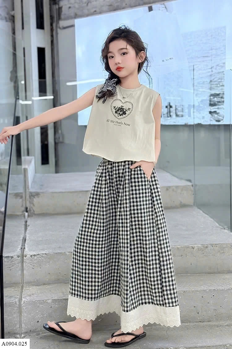 SÉT ÁO SÁT NÁCH QUẦN ỐNG RỘNG CARO   Sỉ 180k