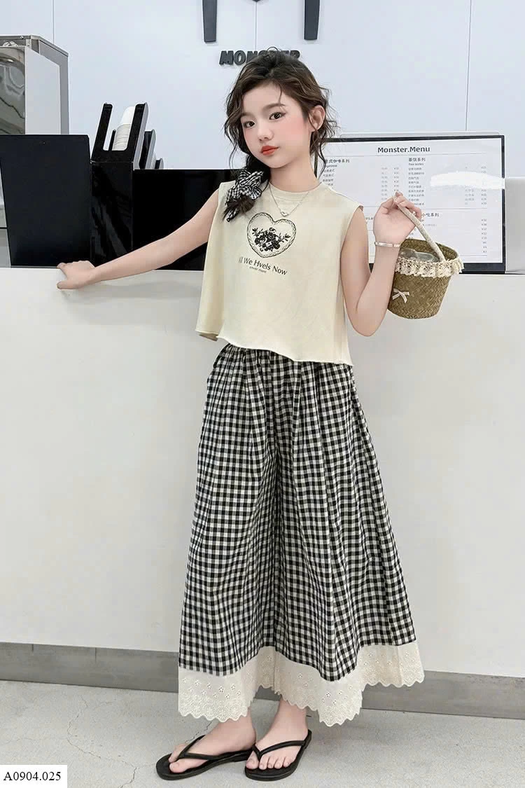 SÉT ÁO SÁT NÁCH QUẦN ỐNG RỘNG CARO   Sỉ 180k