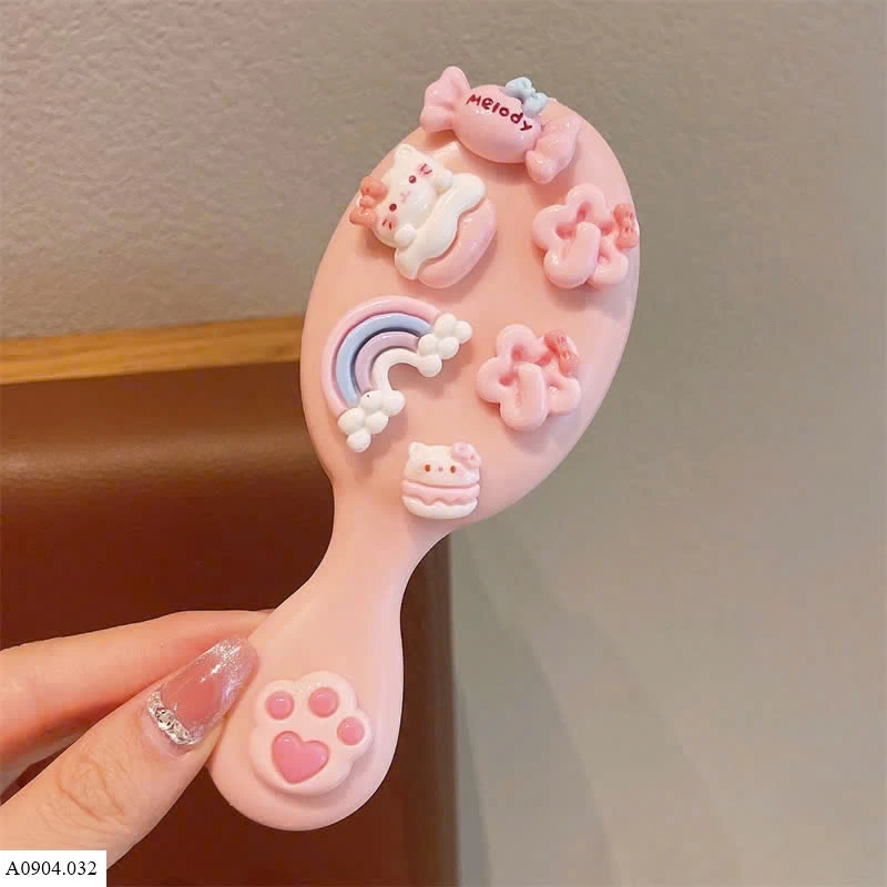 LƯỢC MASSAGE MINI      Sỉ 20k/ 1 chiếc ( bán từ 2 chiếc)