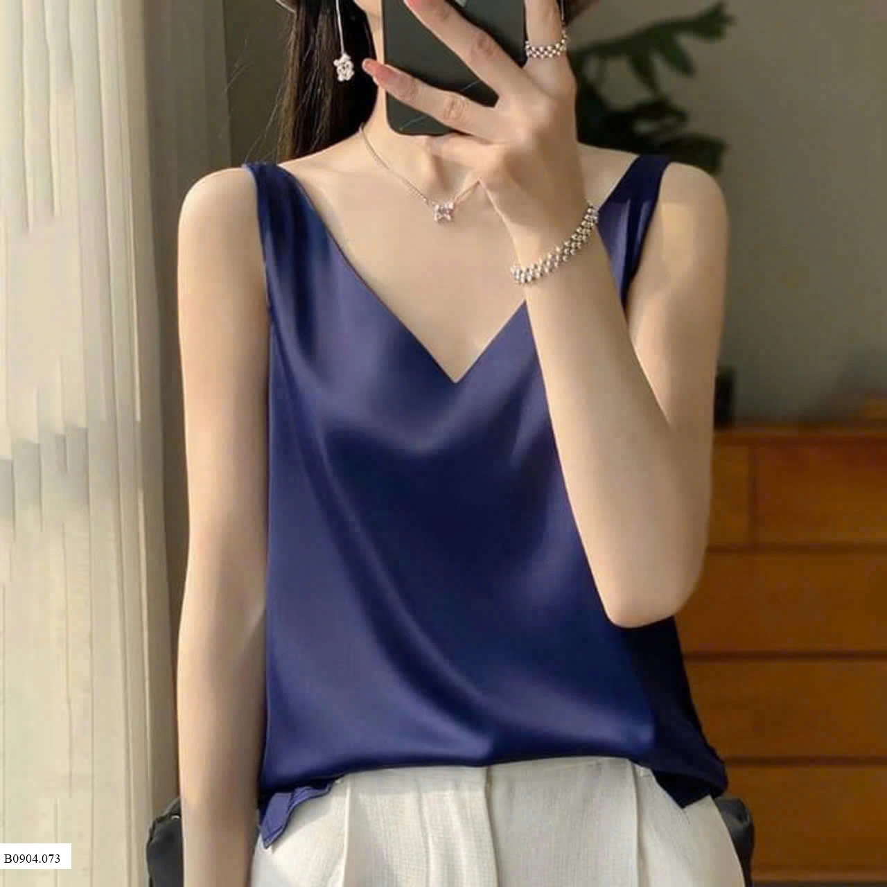 ÁO LỤA SÁT NÁCH NỮ    Sỉ 70k