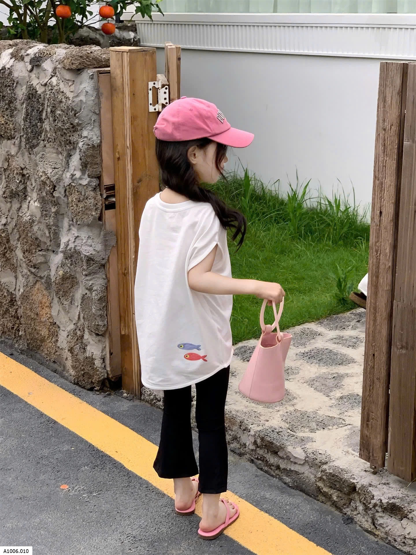 SET ÁO THUN MIX QUẦN ỐNG LOE   Sỉ  giá  áo: 108k  quần: 97k 