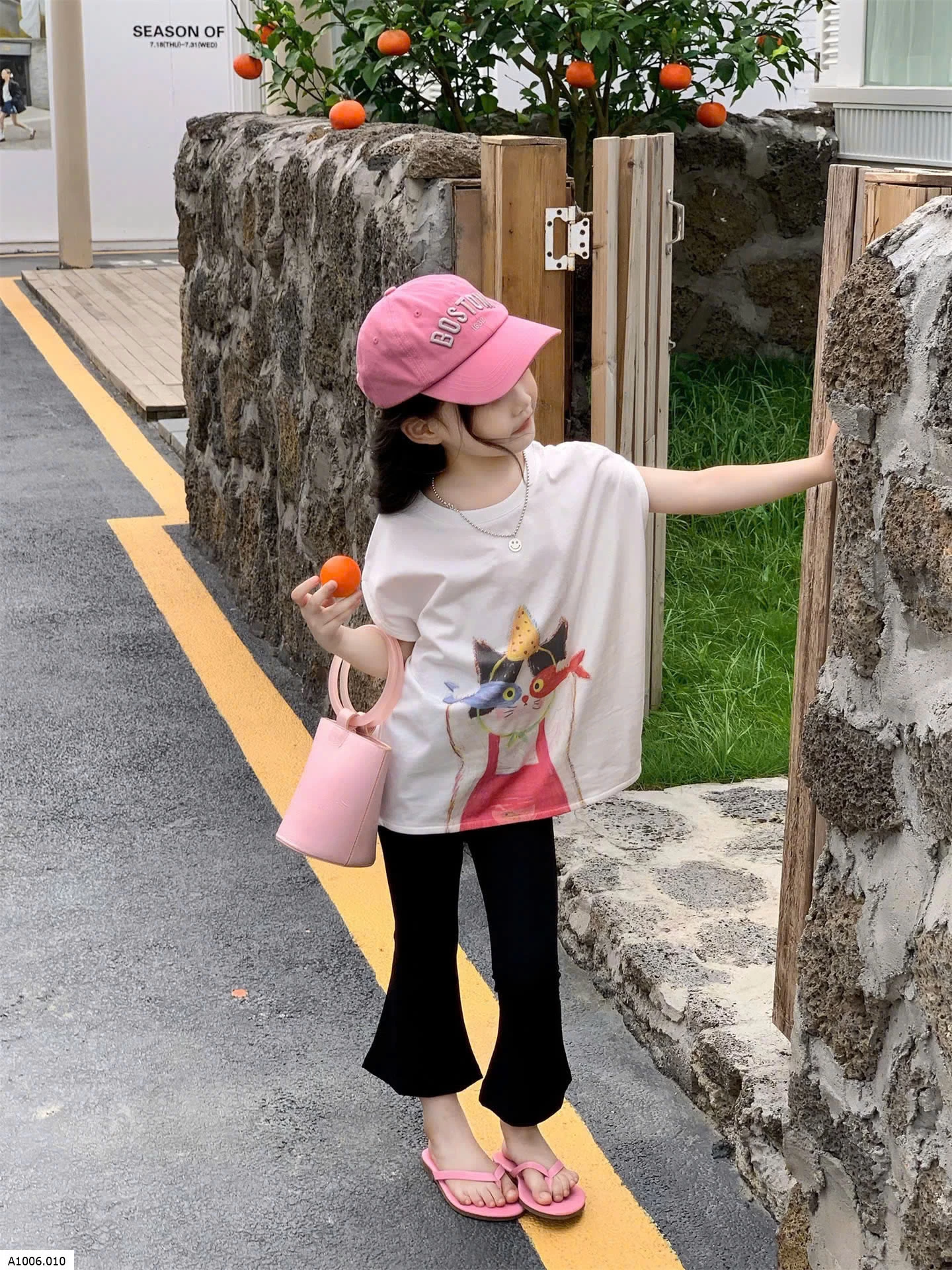 SET ÁO THUN MIX QUẦN ỐNG LOE   Sỉ  giá  áo: 108k  quần: 97k 