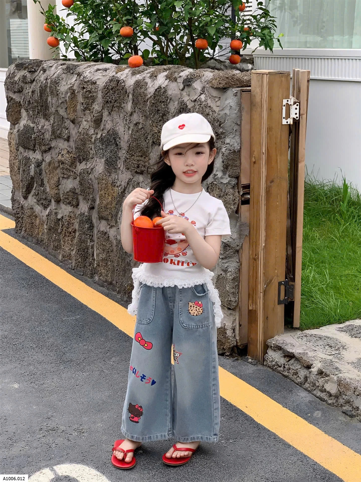 ÁO THUN MIX QUẦN JEAN      Sỉ giá  áo: 108k  quần: 162k 