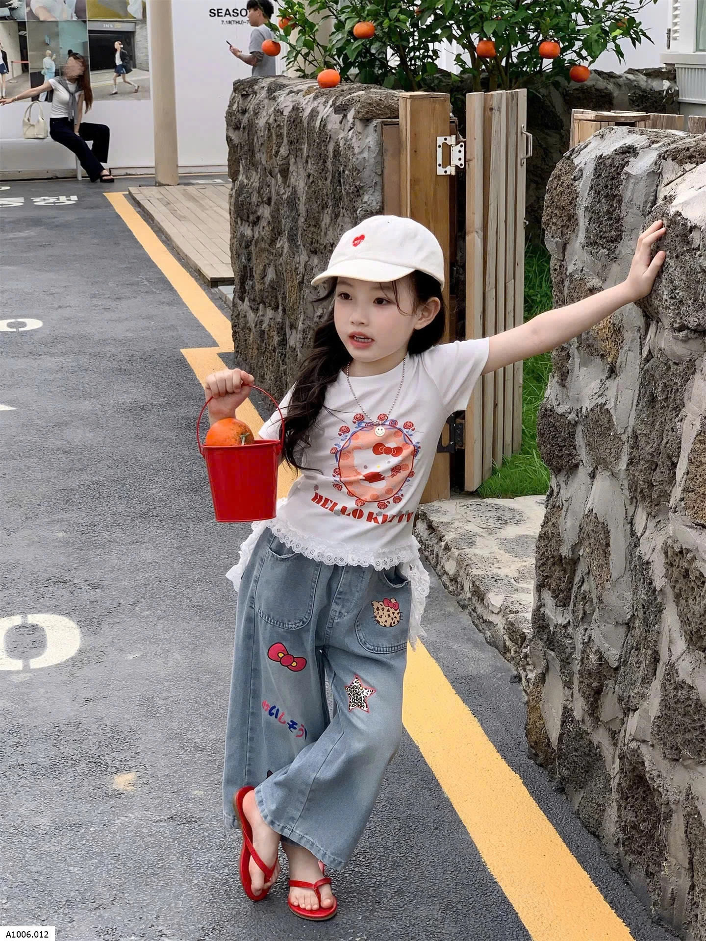 ÁO THUN MIX QUẦN JEAN      Sỉ giá  áo: 108k  quần: 162k 