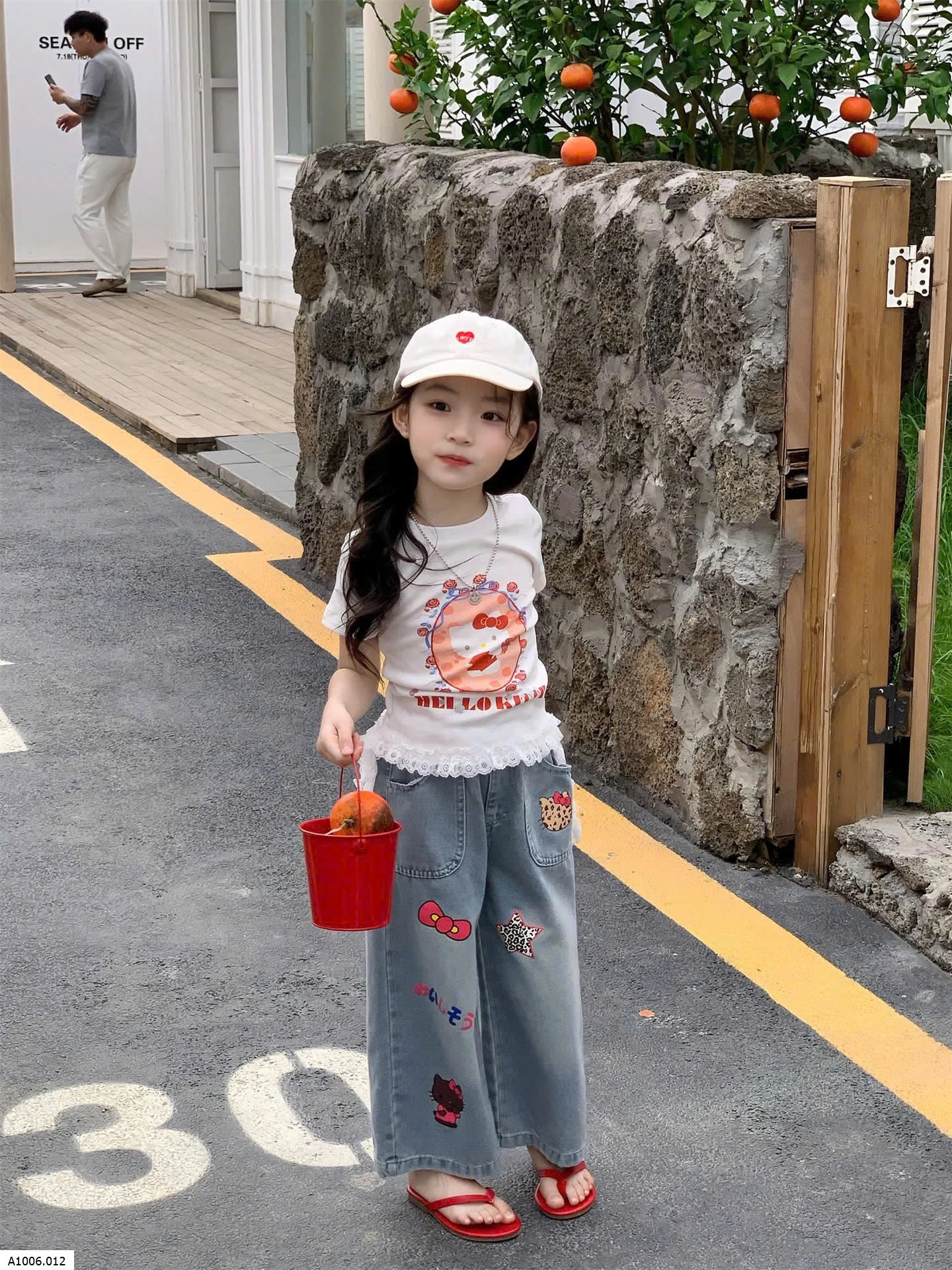 ÁO THUN MIX QUẦN JEAN      Sỉ giá  áo: 108k  quần: 162k 