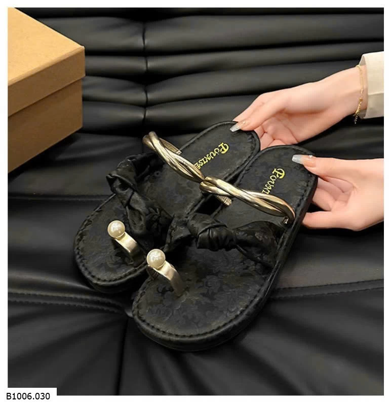   DÉP SANDAL XỎ NGÓN   Sỉ 122k