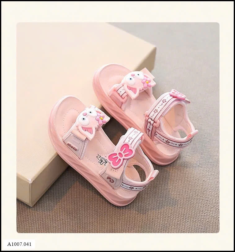 SANDAL HELLO KITTY BÉ GÁI Sỉ giá Size 26-31: 151k Size 32-37: 160k Size 38-40: 170k