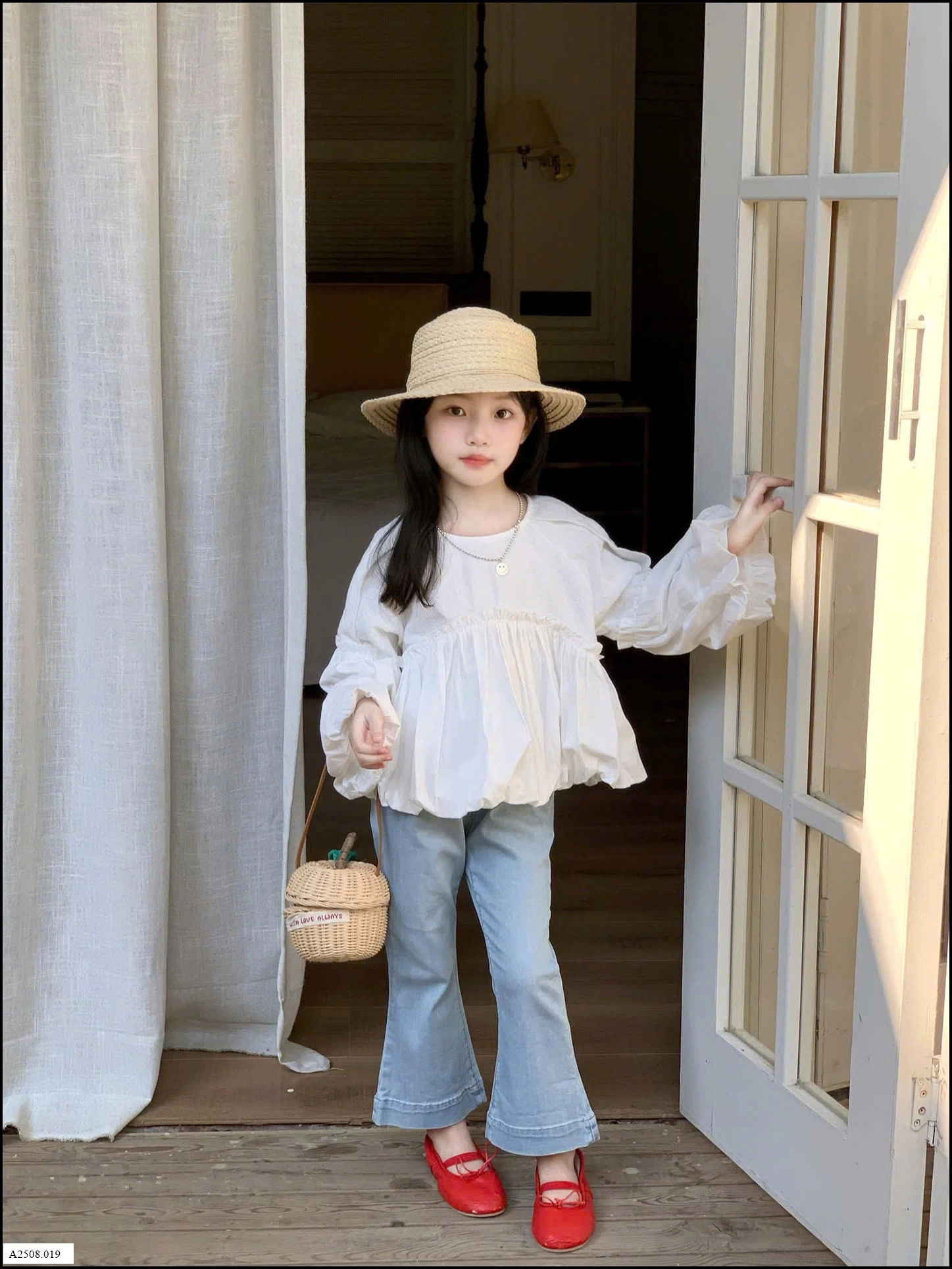 SET ÁO TAY BỒNG MIX JEAN LOE BG  Giá sỉ áo: 167k  quần: 179k