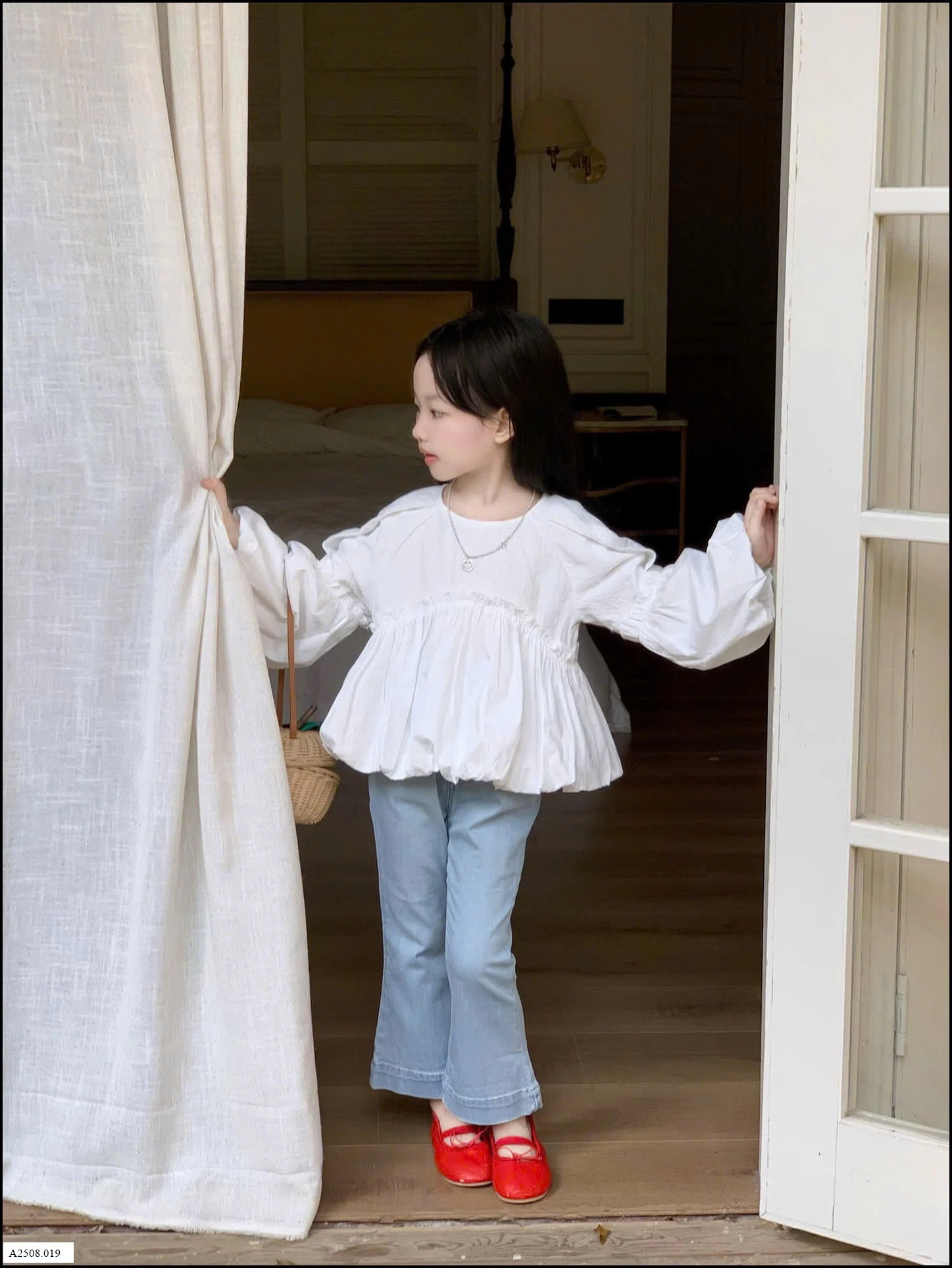 SET ÁO TAY BỒNG MIX JEAN LOE BG  Giá sỉ áo: 167k  quần: 179k