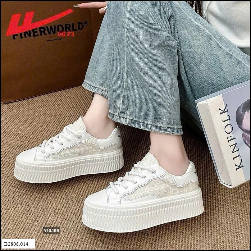 Giày new nhà Warrior   Giá sỉ 135k