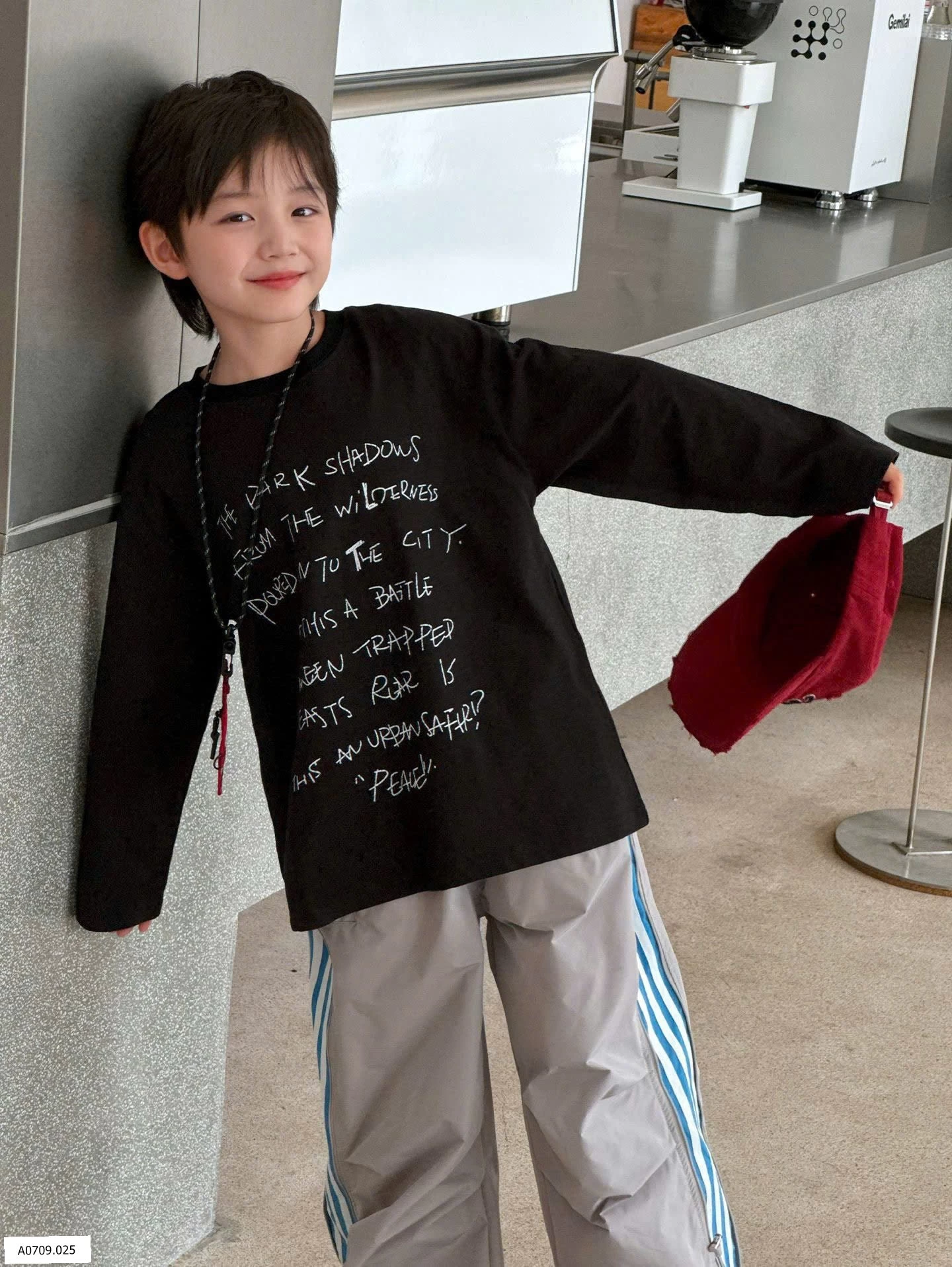 SET ÁO PHÔNG CHỮ DÀI TAY MIX QUẦN KẺ SỌC   Giá sỉ áo: 127k  quần: 198k