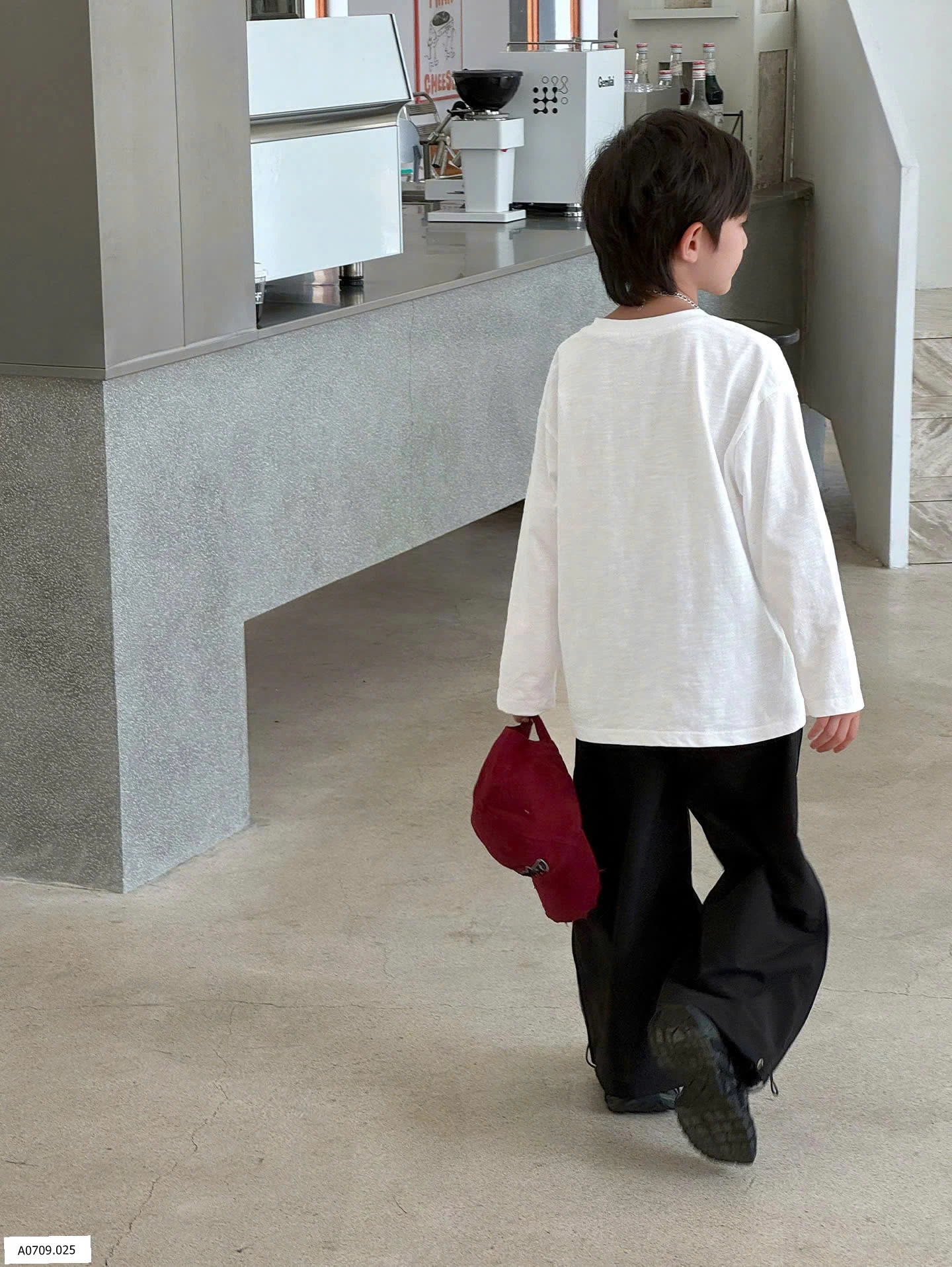 SET ÁO PHÔNG CHỮ DÀI TAY MIX QUẦN KẺ SỌC   Giá sỉ áo: 127k  quần: 198k