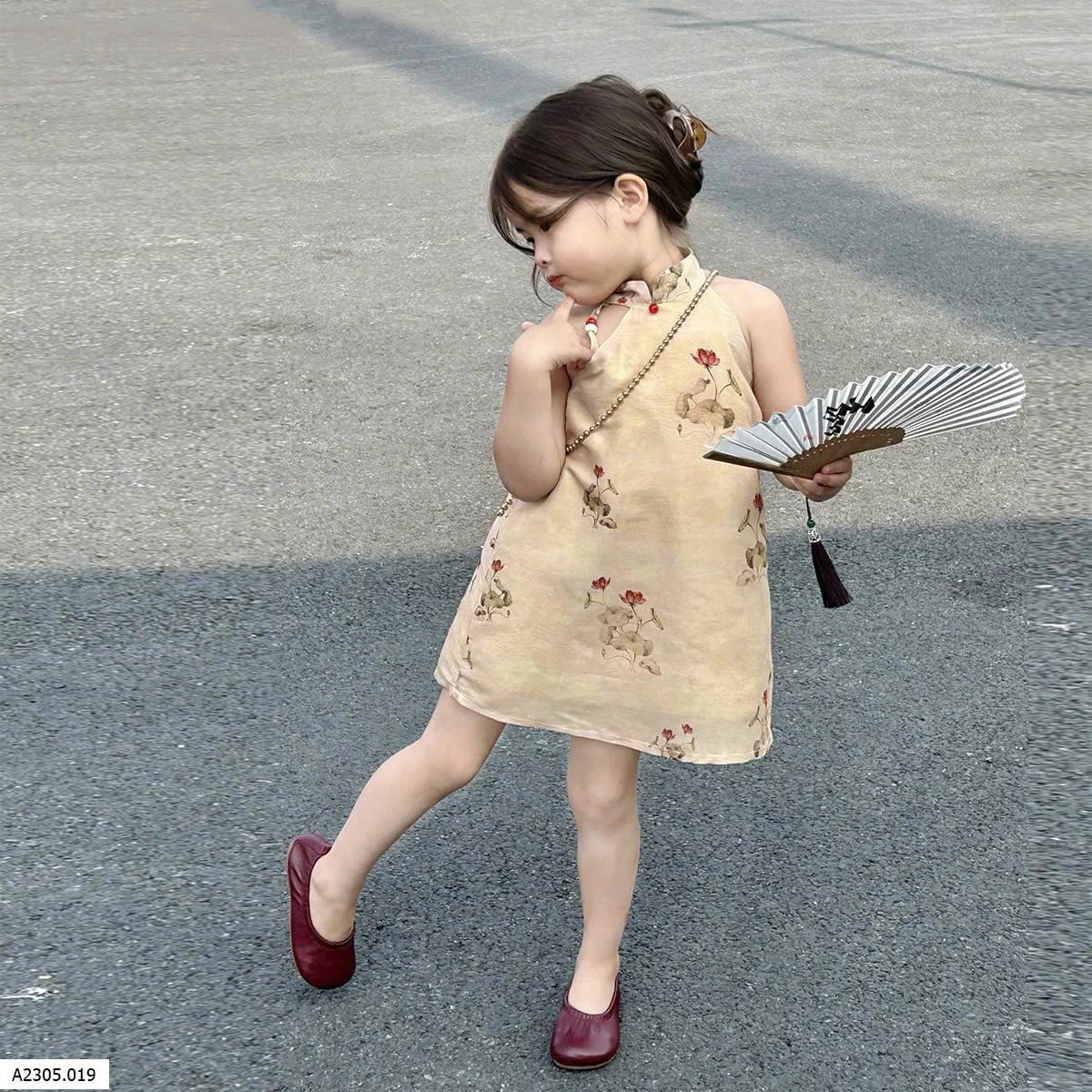 VÁY SƯỜN XÁM CHO BÉ GÁI Sỉ 92ka