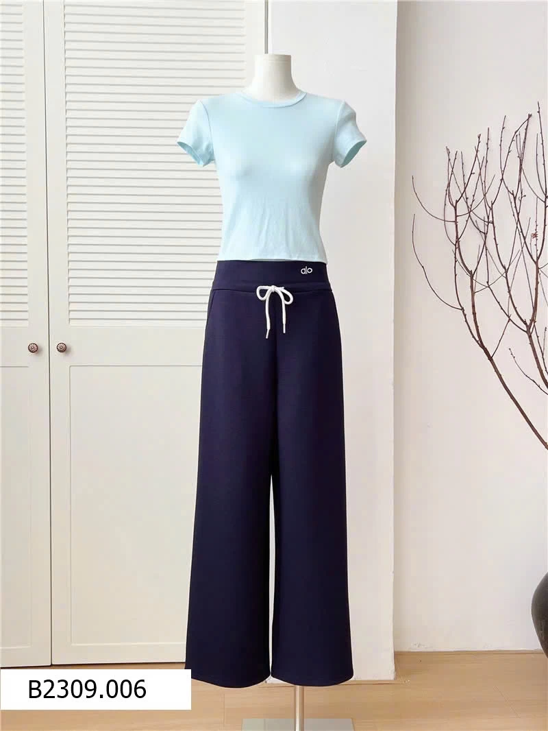 QUẦN SUÔNG HACK DÁNG ALO    Giá sỉ 180k