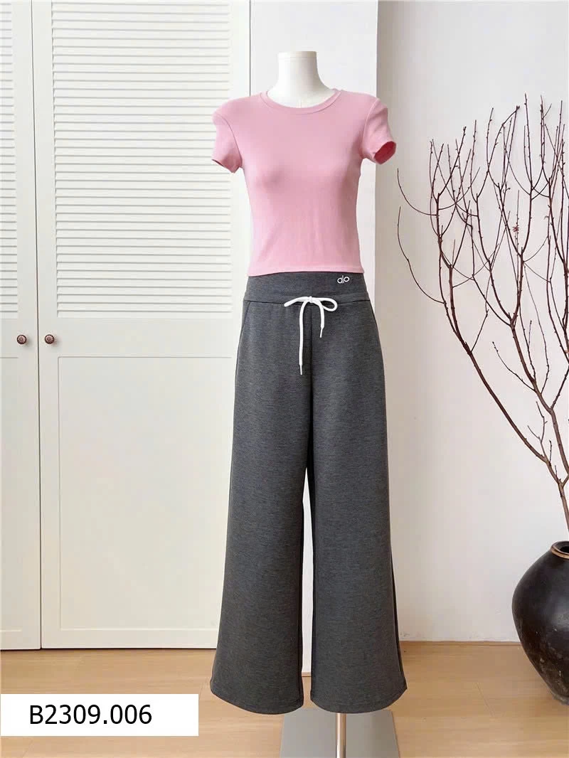 QUẦN SUÔNG HACK DÁNG ALO    Giá sỉ 180k