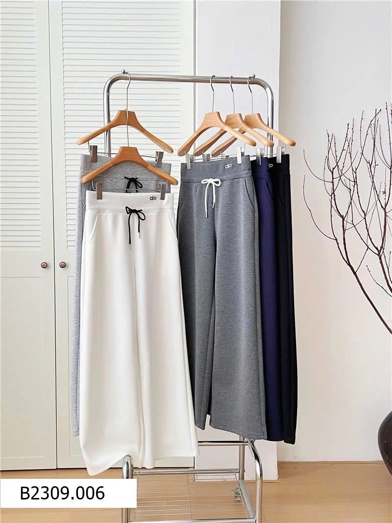 QUẦN SUÔNG HACK DÁNG ALO    Giá sỉ 180k