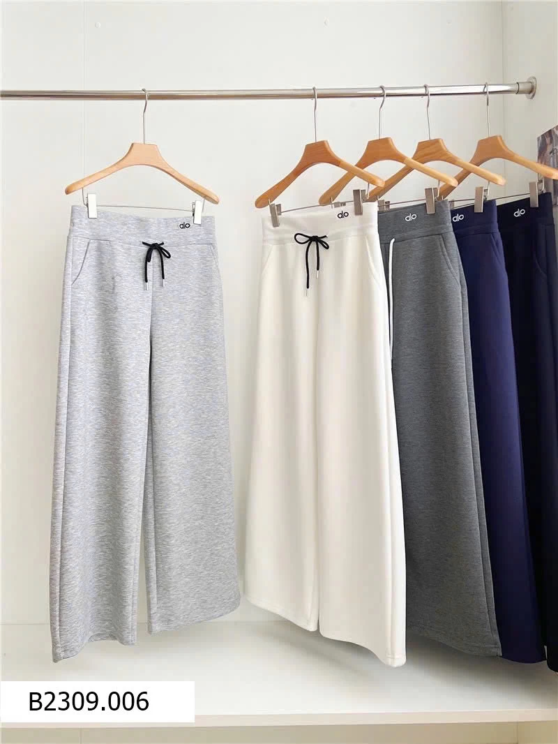 QUẦN SUÔNG HACK DÁNG ALO    Giá sỉ 180k