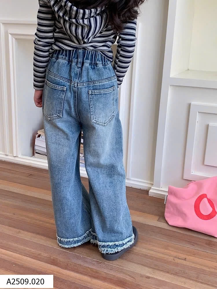 QUẦN JEAN SUÔNG AMBB BG Giá sỉ 152K