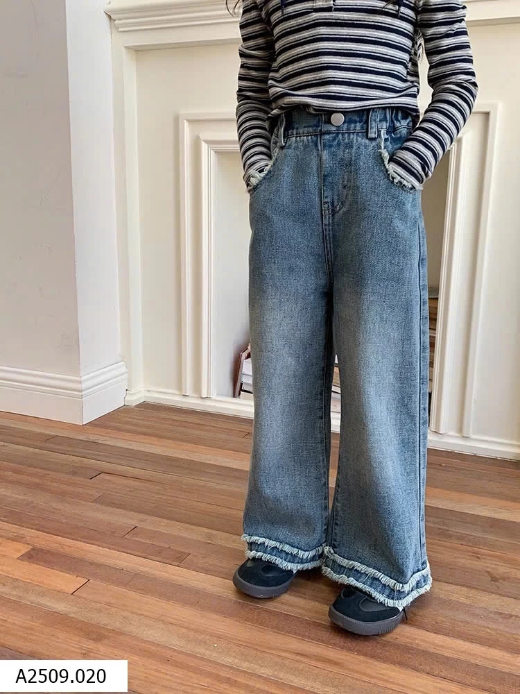 QUẦN JEAN SUÔNG AMBB BG Giá sỉ 152K