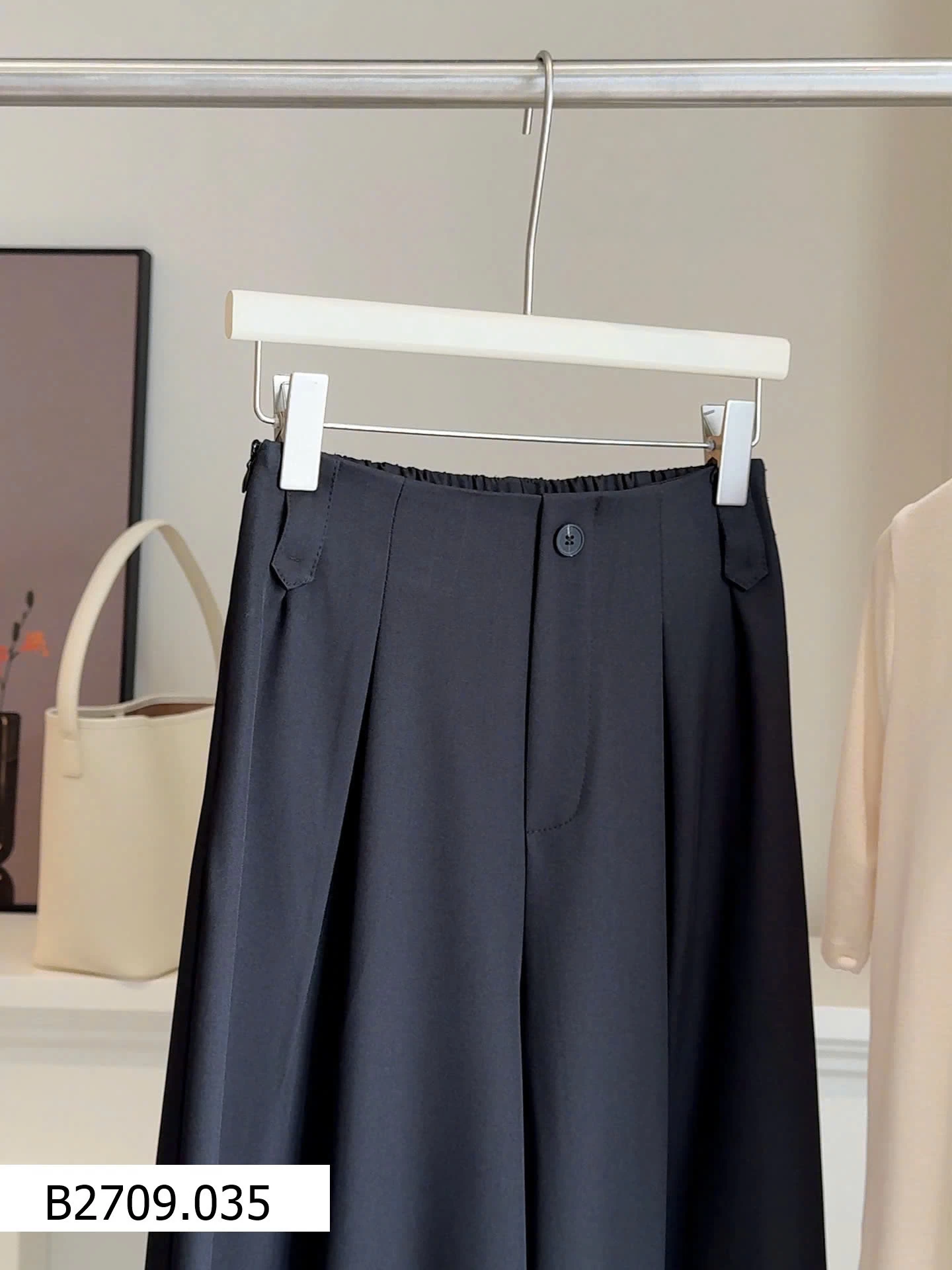 QUẦN ỐNG RỘNG ĐỨNG   Giá sỉ 235k