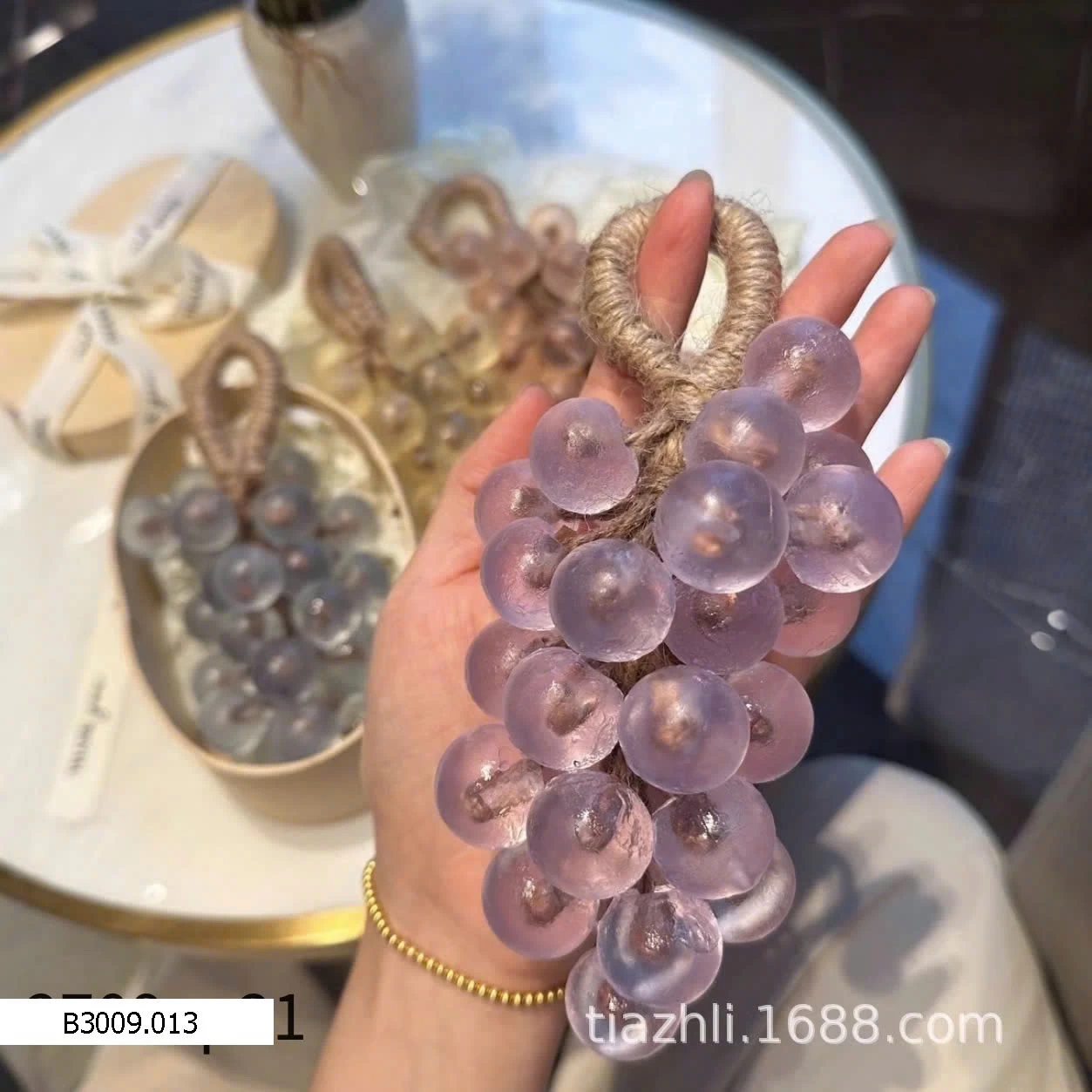 XÀ PHÒNG CHÙM NHO   Giá sỉ 90k