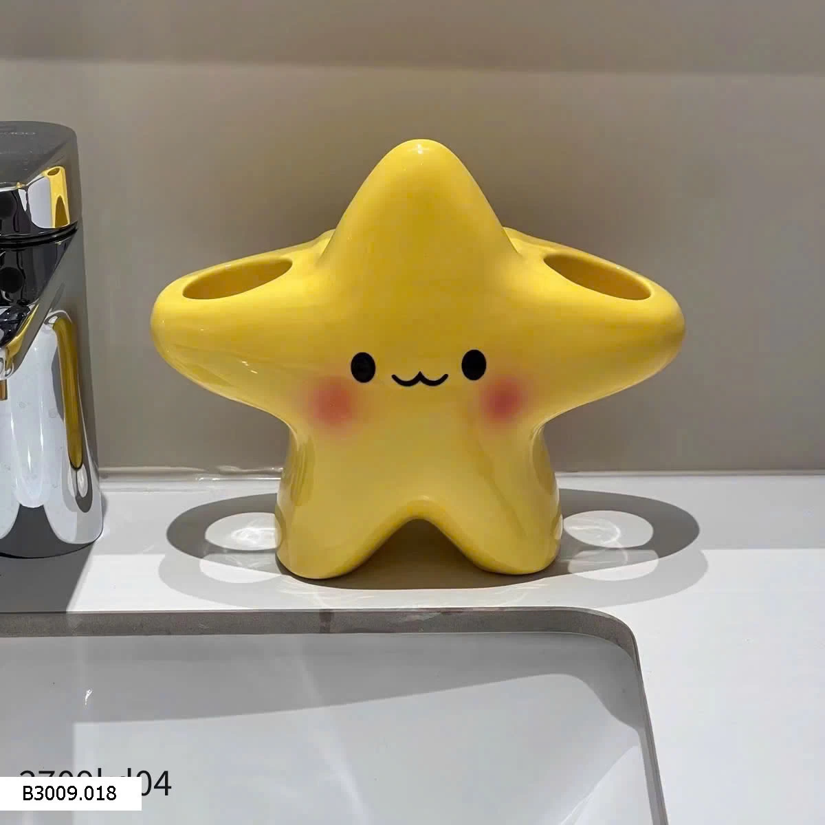 KỆ ĐỰNG BÀI CHẢI HÌNH NGÔI SAO    Giá sỉ 130k