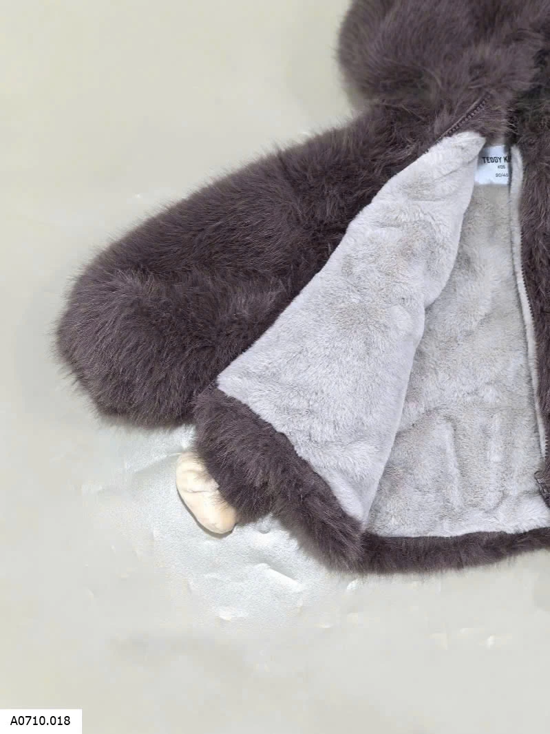 ÁO KHOÁC LÔNG LABUBU CUTE   Giá sỉ 327k