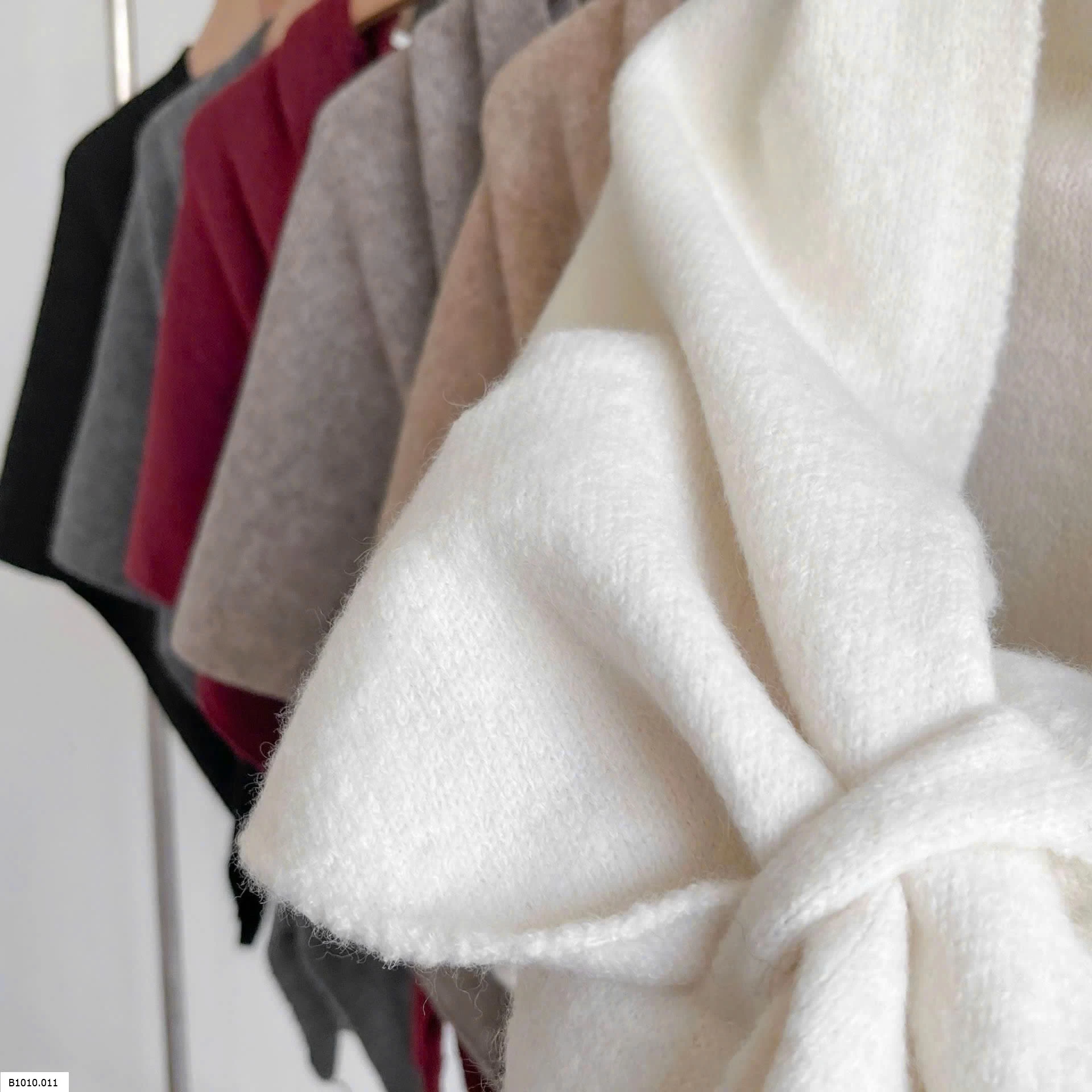 KHĂN CHOÀNG TAM GIÁC NỮ   Giá sỉ 92k