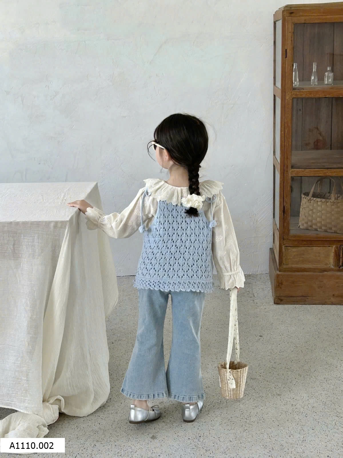 SET SƠ MI QUẦN JEANS LOE BÁNH BÈO   Giá sỉ GILE LEN: 136k  SƠ MI: 129k  QUẦN JEAN: 149k