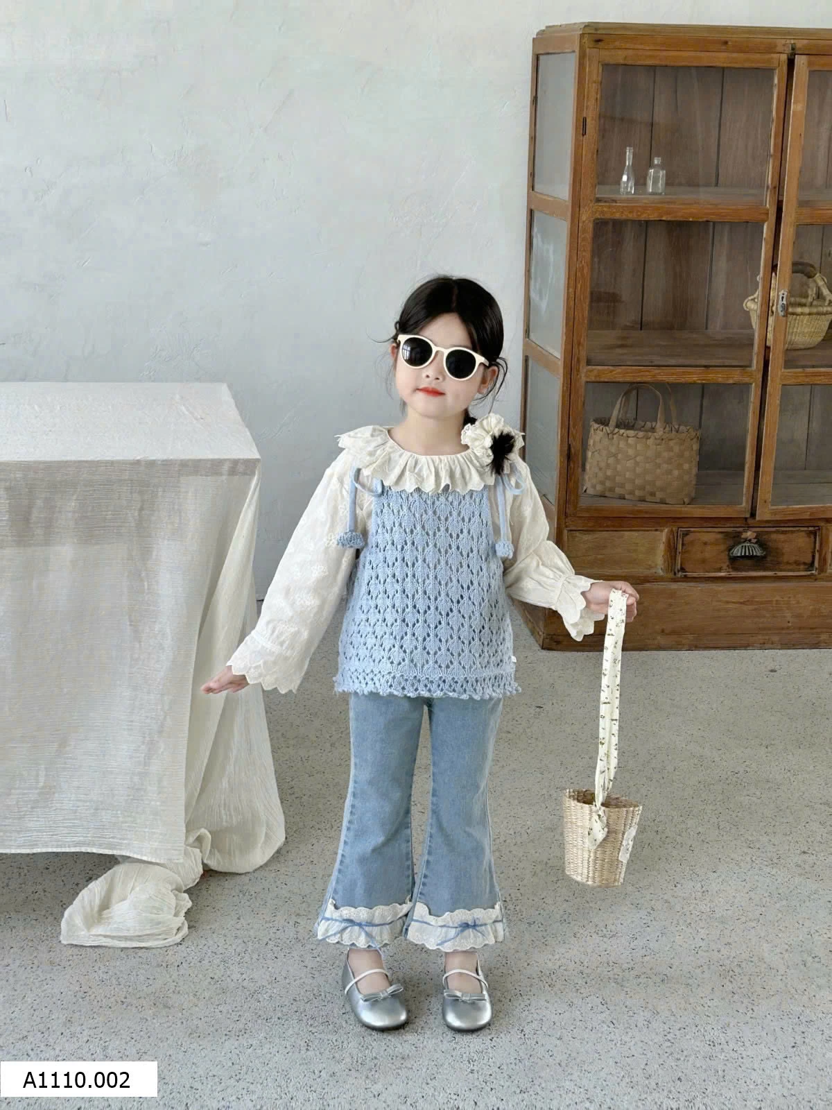 SET SƠ MI QUẦN JEANS LOE BÁNH BÈO   Giá sỉ GILE LEN: 136k  SƠ MI: 129k  QUẦN JEAN: 149k