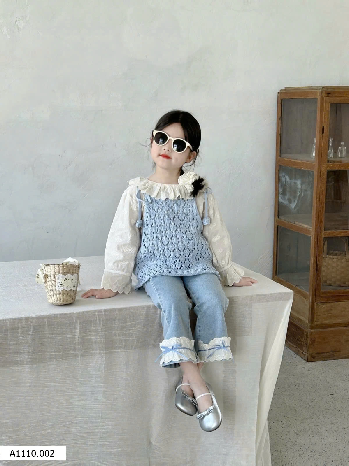 SET SƠ MI QUẦN JEANS LOE BÁNH BÈO   Giá sỉ GILE LEN: 136k  SƠ MI: 129k  QUẦN JEAN: 149k