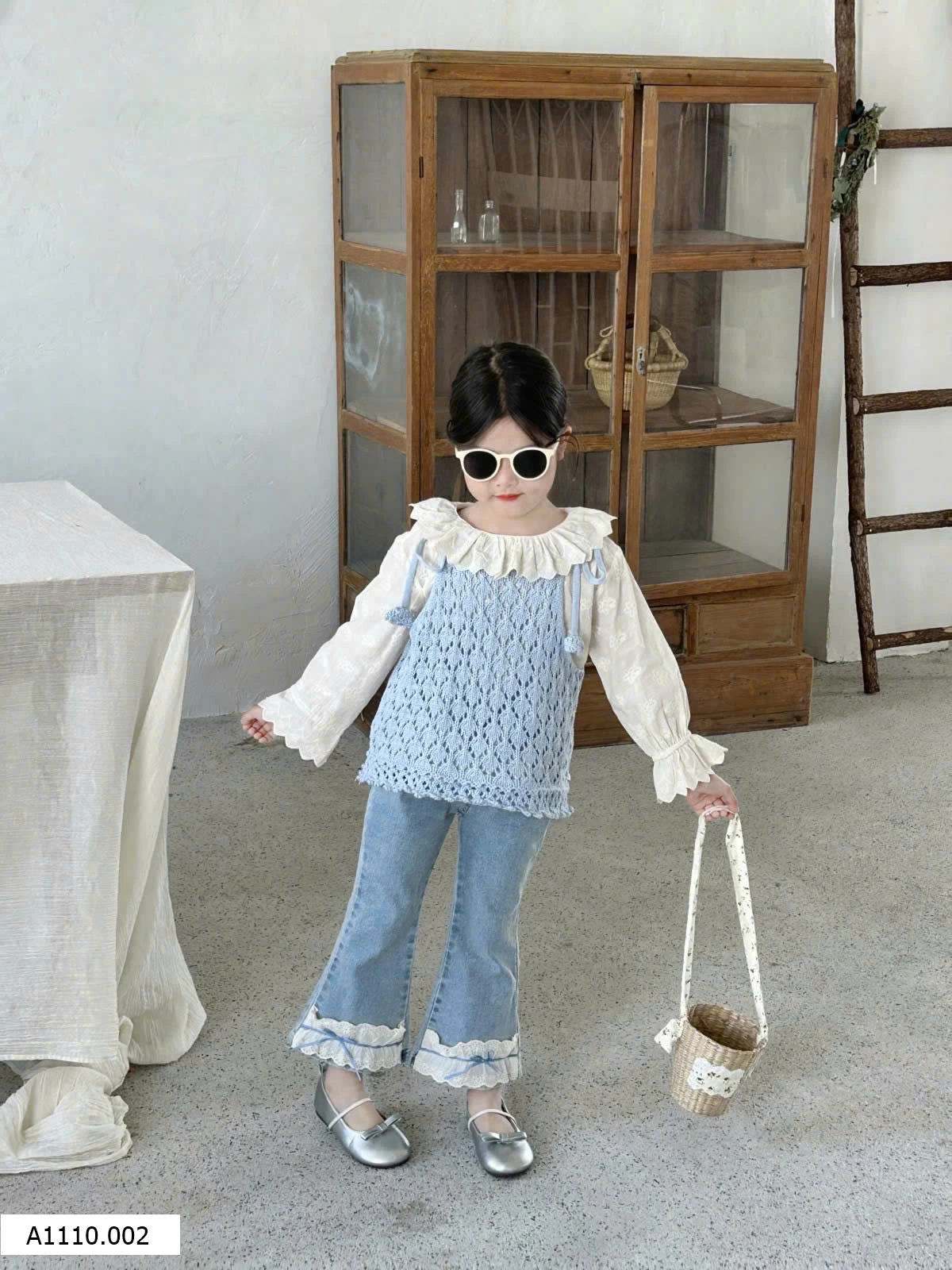 SET SƠ MI QUẦN JEANS LOE BÁNH BÈO   Giá sỉ GILE LEN: 136k  SƠ MI: 129k  QUẦN JEAN: 149k