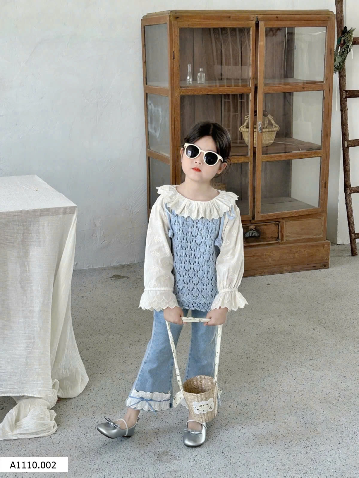 SET SƠ MI QUẦN JEANS LOE BÁNH BÈO   Giá sỉ GILE LEN: 136k  SƠ MI: 129k  QUẦN JEAN: 149k