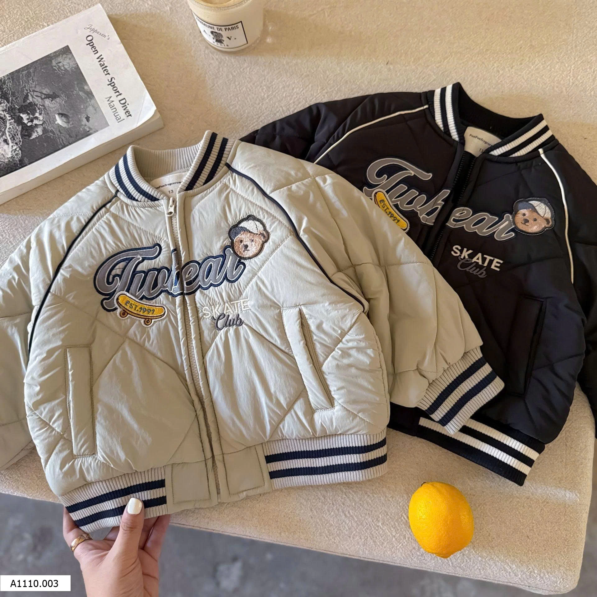 ÁO KHOÁC BOMBER GẤU PHỐI VIỀN   Giá sỉ 249k