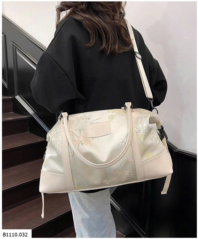 TÚI DU LỊCH HOẠ TIẾT   Giá sỉ 172k