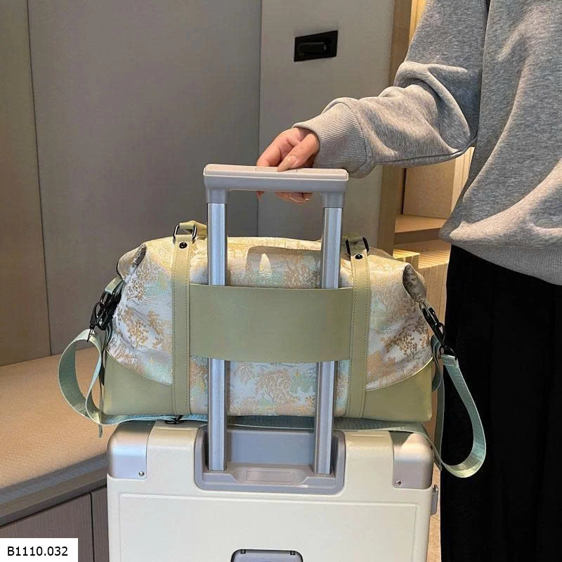 TÚI DU LỊCH HOẠ TIẾT   Giá sỉ 172k