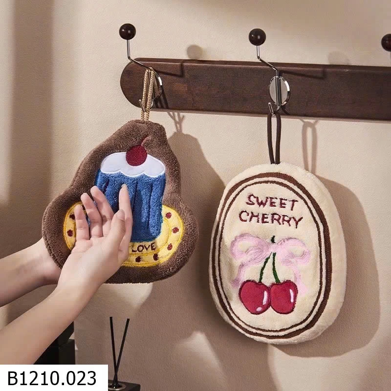 SET 2 KHĂN LAU TAY   Giá sỉ 50k/set 2 cái mix mẫu