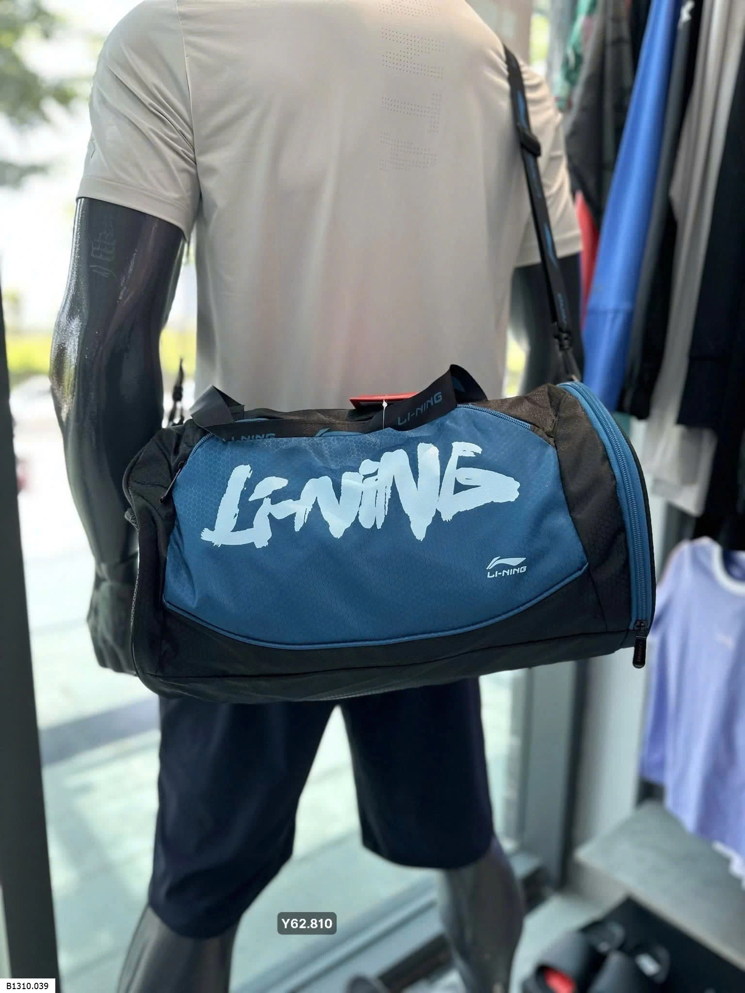 Túi trống LiNing nam    Giá sỉ 240k