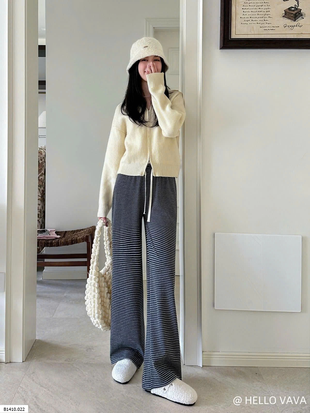 QUẦN XUÔNG ỐNG RỘNG SỌC NGANG   Giá sỉ 118k