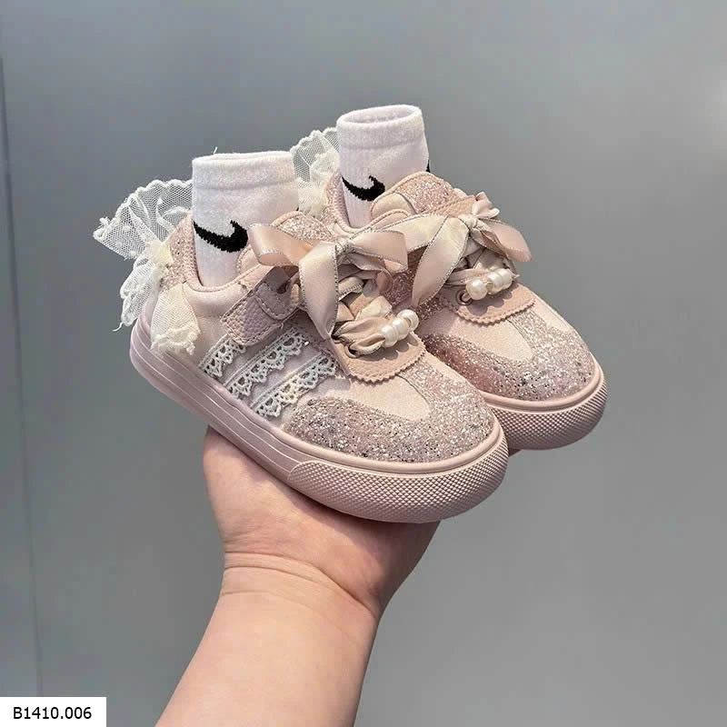 GIÀY THỂ THAO PHỐI REN BG   Giá sỉ sz 26-30: 165k  sz 31-36: 175k 