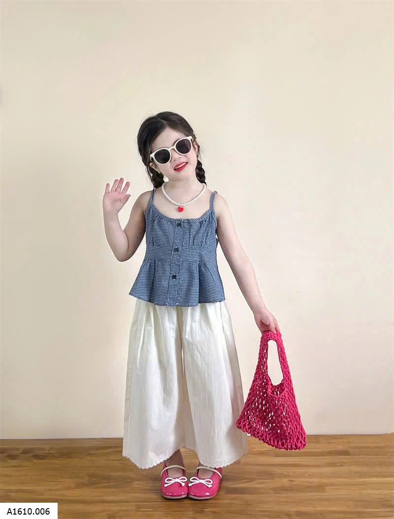 SET ÁO 2 DÂY CARO XANH PHỐI QUẦN SUÔNG TRẮNG   Giá sỉ 275k