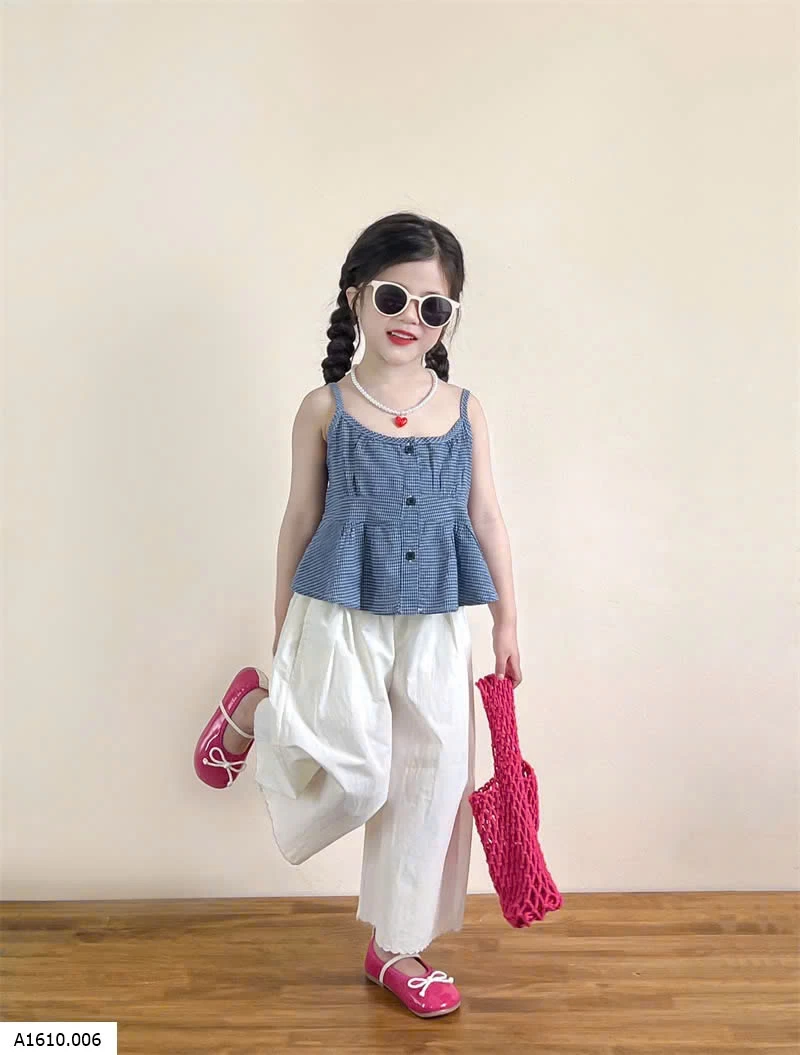 SET ÁO 2 DÂY CARO XANH PHỐI QUẦN SUÔNG TRẮNG   Giá sỉ 275k