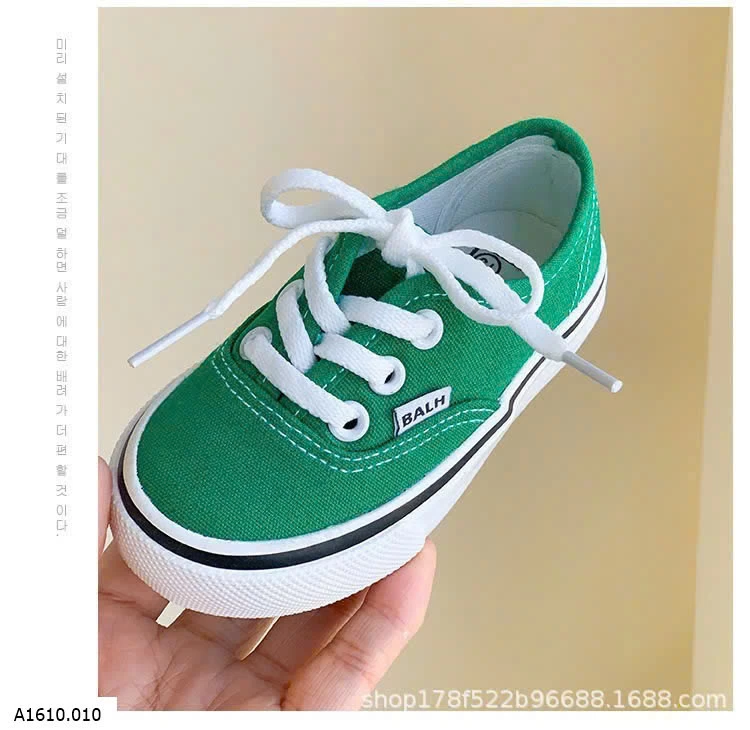 GIÀY THỂ THAO BASIC BÉ TRAI   Giá sỉ Sz 19-22: 125k  Sz 23-29: 130k  SZ 30-36: 135k