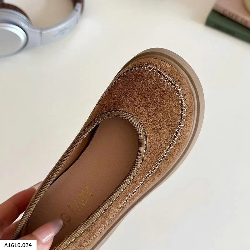 GIÀY DA LỘN ĐẾ MỀM BIRKEN CHO BÉ    Giá sỉ sz 26-30: 134k sz 31-35: 141k