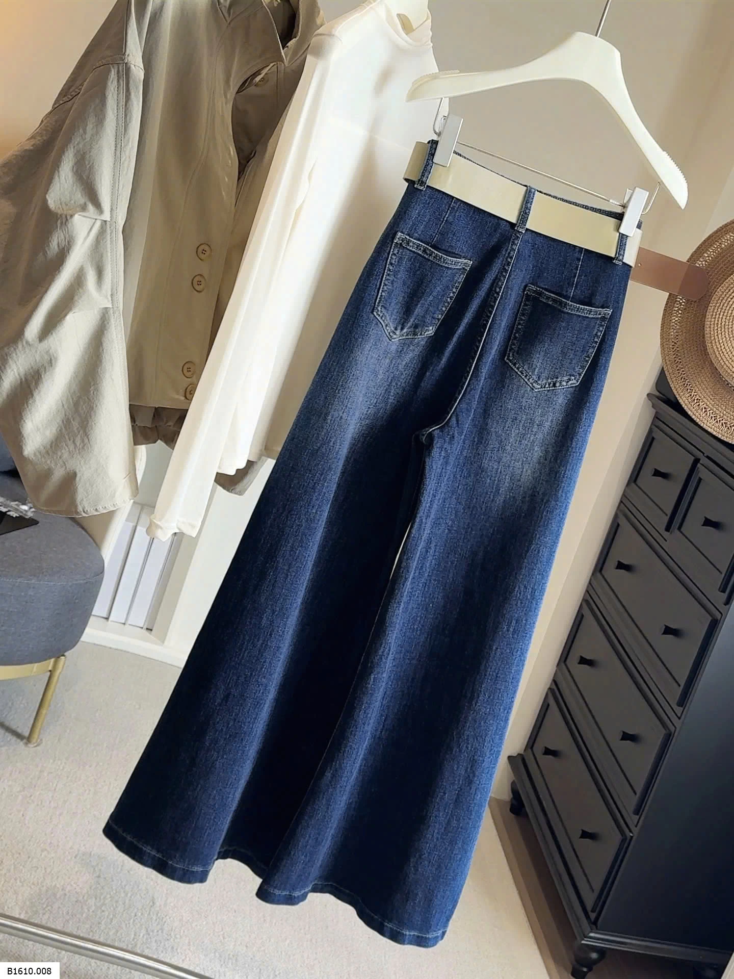 BST QUẦN JEAN NỮ HÃNG ANNA   Giá sỉ mẫu 1: 291k  mẫu 2: 293k  mẫu 3,4: 289k  mẫu 5: 288k  mẫu 6: 252k